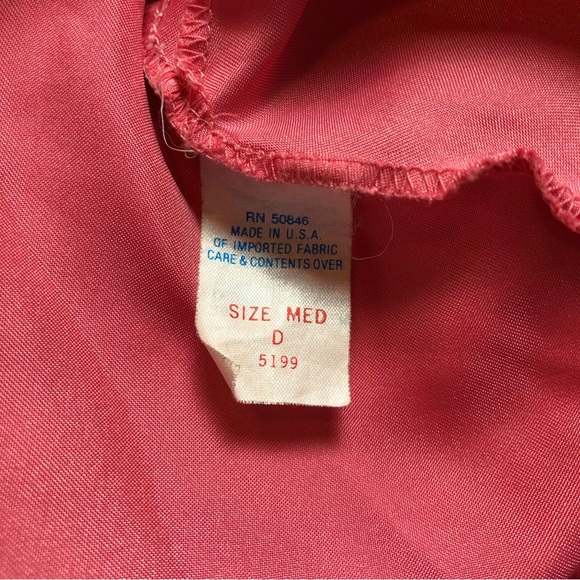 Vintage Pink Silky Tank Top! - Picture 6 of 6